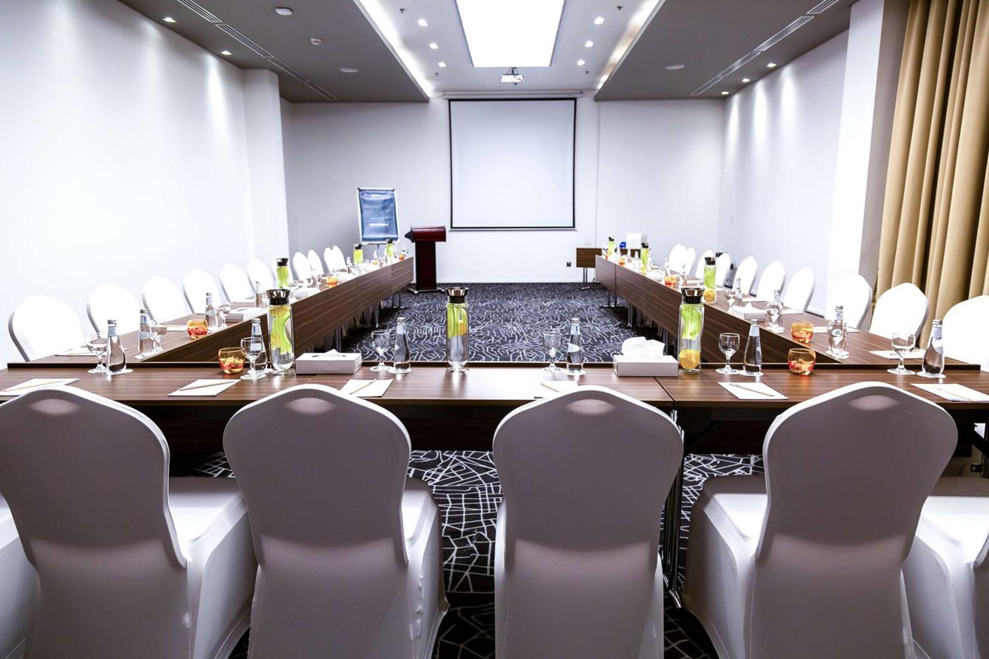 Radisson Hotel & Apartments Dammam Industrial City 외부 사진