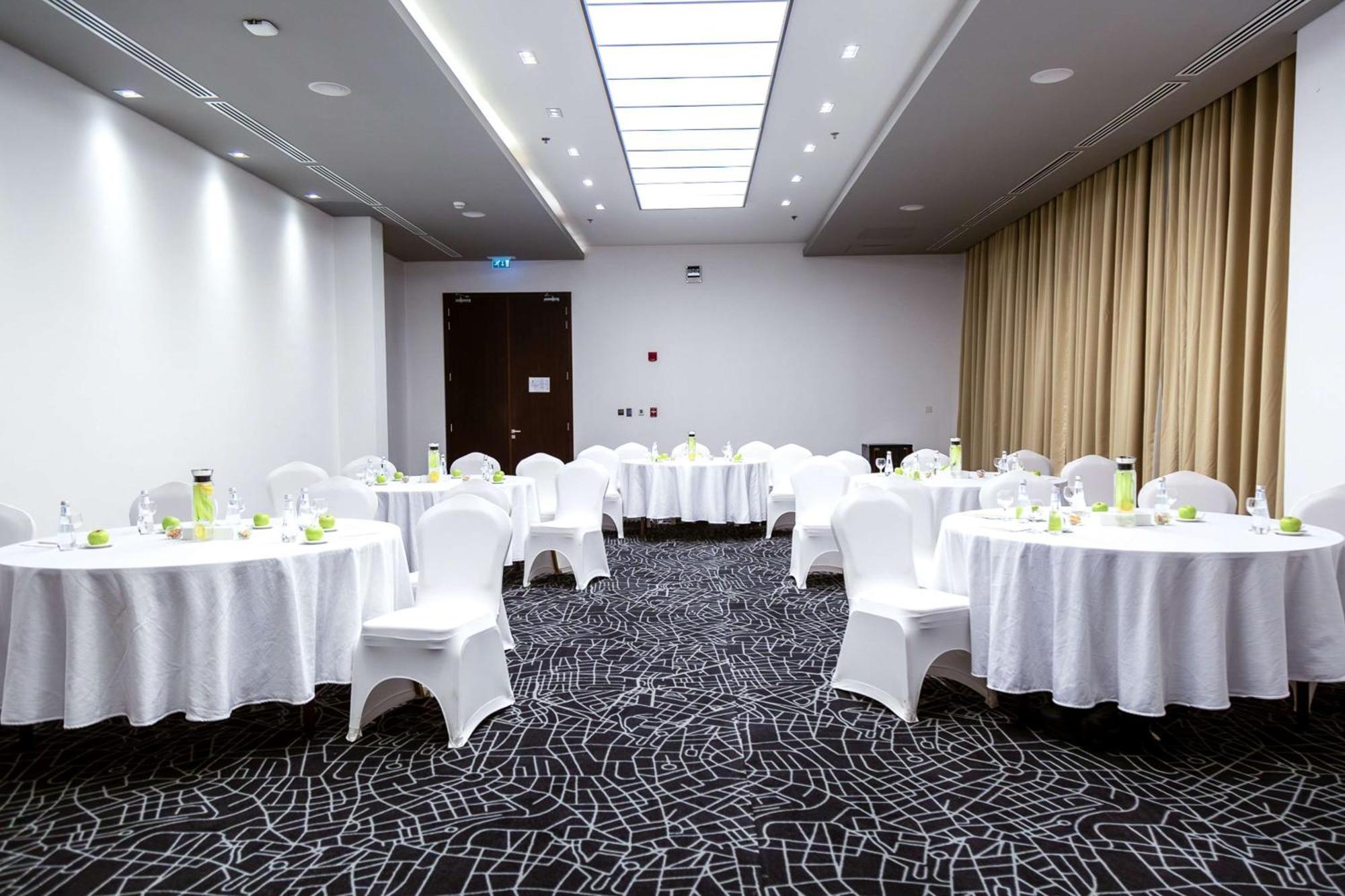 Radisson Hotel & Apartments Dammam Industrial City 외부 사진