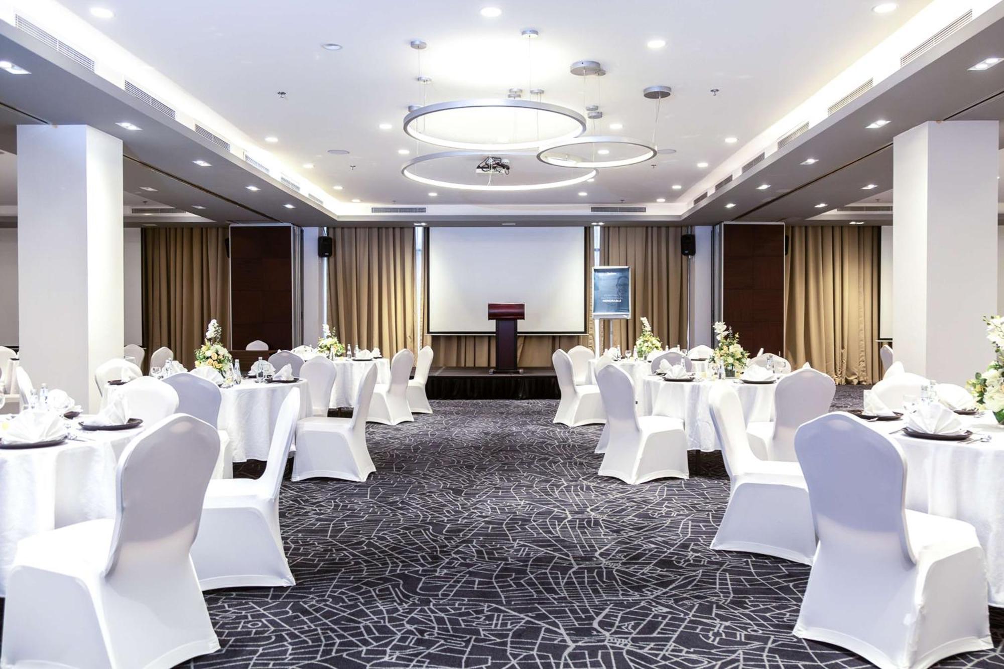 Radisson Hotel & Apartments Dammam Industrial City 외부 사진