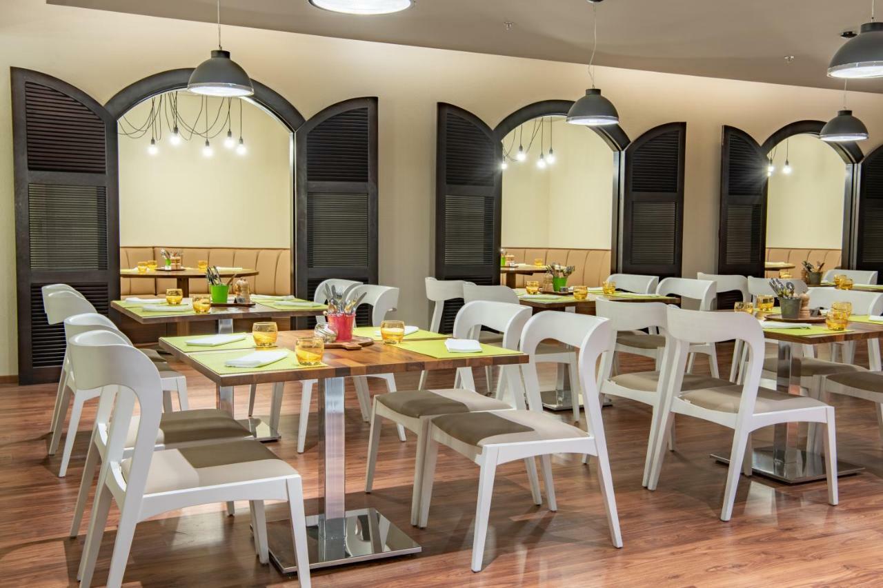 Radisson Hotel & Apartments Dammam Industrial City 외부 사진
